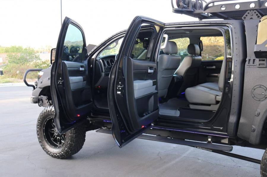 Детали экстерьера Toyota Tundra CrewMax 4x4 Zombie Apocalypse 2013 года  (фото 247 из 461)